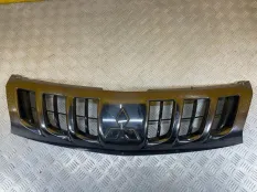 Решетка радиатора Mitsubishi L200 (2015-2022) 2018 7450B108 2.4 D 4N15