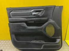 Обшивка двери передняя левая Dodge RAM V (2018-н.в) 2019 156249662010 ПИКАП 5.7 I EZH