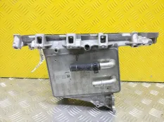 Коллектор впускной Volkswagen Passat B7 2011-2015 2013 04L129766Q 2.0 D