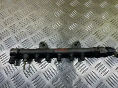Топливная рампа Toyota Land Cruiser Prado 150 (2009-2023) 2019 2381011031 2.8 D 1GDFTV