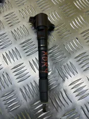 Форсунка топливная Toyota Land Cruiser Prado 150 (2009-2023) 2019 2367011070 2.8 D 1GDFTV