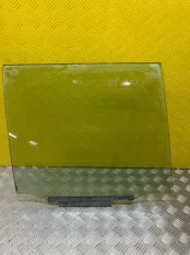 Стекло двери задней правой Lexus LX 570 (2007-2022) 2010 6811360331 5.7 I 3URFE