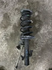 Амортизатор передний правый Land Rover Range Rover Evoque I (2011-2018) 2015 BJ3218045AD 2.2 D