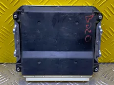 Блок управления двигателем Toyota Hilux (2005-2015) 2013 896610KW00 ПИКАП 3.0 D 1KDFTV