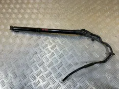 Амортизатор крышки багажника (3-5 двери) Toyota Rav 4 (CA40) (2012-2019) 2013 6892049015 2.2 D 2ADFTV