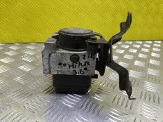 Блок ABS Toyota Hilux (2005-2015) 2010