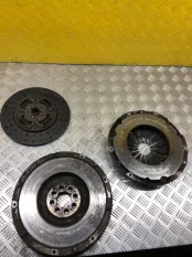 Комплект сцепления Toyota Hilux (2005-2015) 2015 1340530031 ПИКАП 2.5 D 2KDFTV