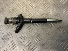 Форсунка Toyota Land Cruiser 200 (2008-2021) 2010 2367051030 4.5 D 1VDFTV
