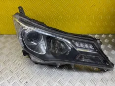 Фара правая Toyota Rav 4 (CA40) (2012-2019) 2013 8113042560 2.2 D 2ADFTV