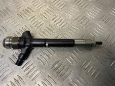 Форсунка Toyota Land Cruiser 200 (2008-2021) 2010 2367051030 4.5 D 1VDFTV