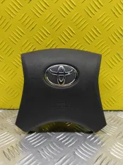 Подушка безопасности водителя Toyota Hilux (2005-2015) 2014 451300K110 ПИКАП 3.0 D 1KDFTV