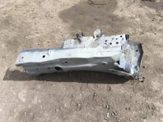 Лонжерон правый Nissan Pathfinder (R51M) 2004-2013 2010 64100EB330 ВНЕДОРОЖНИК 2.5 D YD25DDTI