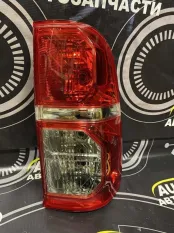 Фонарь задний правый Toyota Hilux (2005-2015) 2011 815500K160