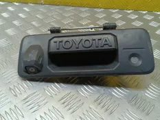 Ручка заднего (откидного) борта Toyota Tundra II (2006-2022) 2015 690900C090 ПИКАП 5.7 I 3URFBE