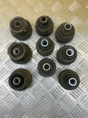 Подушка рамы Nissan Pathfinder (R51M) 2004-2013 2006 955307S000 ВНЕДОРОЖНИК 2.5 D YD25DDTI