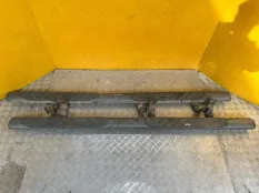 Подножка Nissan Navara (D40) 2004-2015 2008 96100EB10A ПИКАП 2.5 D YD25DDTI