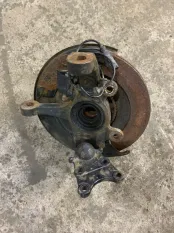 Кулак поворотный правый ISUZU D-Max II (2012-2021) 2012 8979463591 ПИКАП 2.5 D TFS86J