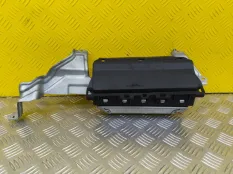 Подушка безопасности коленная Toyota Land Cruiser Prado 150 (2009-2023) 2013 7390060030 ВНЕДОРОЖНИК 3.0 D 1KDFTV