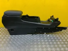 Подлокотник Haval F7x (2019-н.в.) 2021 5305182XKQ00A 2.0 I