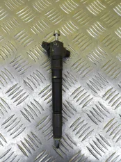 Форсунка топливная Toyota Land Cruiser Prado 150 (2009-2023) 2017 2367011010 2.8 D 1GDFTV