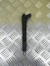 Форсунка топливная Toyota Land Cruiser Prado 150 (2009-2023) 2017 2367011010 2.8 D 1GDFTV