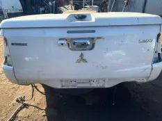 Борт откидной Mitsubishi L200 (2015-2022) 2016 6724A188 ПИКАП 2.4 D 4N15