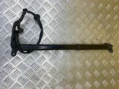 Амортизатор крышки багажника (3-5 двери) Toyota Rav 4 (CA40) (2012-2019) 2013 6892042010 2.0 D 1ADFTV, левый