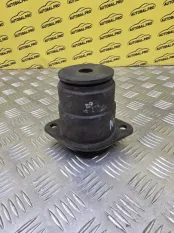Подушка рамы Toyota Tundra II (2006-2022) 2015 522050C110 ПИКАП 5.7 I 3URFBE