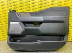 Обшивка двери передняя правая Ford F150 (2020-н.в.) 2021 2761687XR4 ПИКАП 3.5 I
