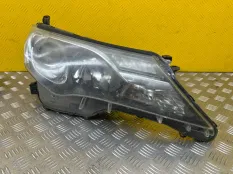 Фара правая Toyota Rav 4 (CA40) (2012-2019) 2013 8113042560 2.0 D 1ADFTV