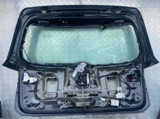 Крышка багажника Volkswagen Golf VII 2012-2017 2014 5G6827025 2.0 D