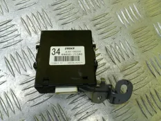 Блок электронный Toyota Hilux (2015-2021) 2022 8965071040 ПИКАП 2.4 D 2GDFTV