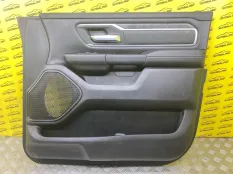 Обшивка двери передняя правая Dodge RAM V (2018-н.в) 2021 6SL321X7AA ПИКАП 5.7 I EZH