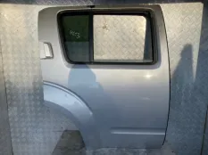 Дверь задняя правая Nissan Pathfinder (R51M) 2004-2013 2010 82100EB330 ВНЕДОРОЖНИК 2.5 D YD25DDTI