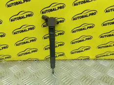 Форсунка топливная Toyota Land Cruiser Prado 150 (2009-2023) 2019 2367011070