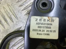 Замок капота Zeekr 009 (2022-н.в) 2024 8891079565 МИНИВЭН