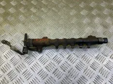 Топливная рампа Toyota Hilux (2005-2015) 2013 2381030120 ПИКАП