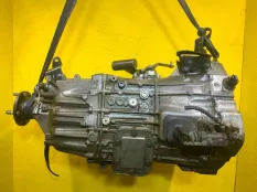 КПП механическая (МКПП) Nissan Cabstar 2016 32010LC61A ГРУЗОВОЙ 2.5 D YD25DDTI