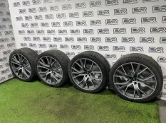 Комплект колес R22 Audi Q7 Q8