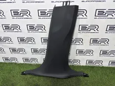 Обшивка центральной стойки правая BMW X5 G05