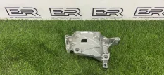 Кронштейн генератора Volvo XC60 2 2021 31480101