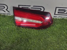 Фонарь крышки багажника левый Mercedes-Benz C292