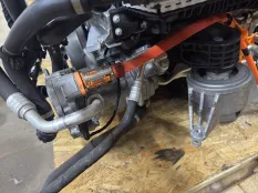 Компрессор кондиционера Mercedes W214 W206
