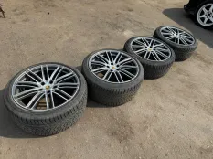 Комплект оригинальных дисков R21 Panamera 971