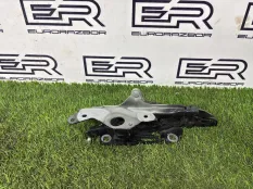 Петля капота левая Porsche Panamera 971