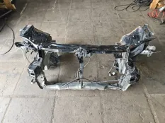 Передняя панель (Телевизор) Toyota Camry 50/55
