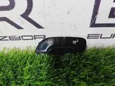 Кнопка центрального замка правая Porsche Panamera 971