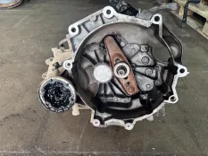 МКПП Volkswagen Polo 5