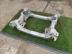 Передний подрамник Mercedes W222 C217 4Matic
