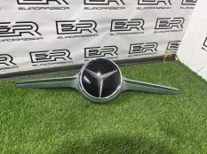 Эмблема решётки радиатора Mercedes W212 C207 C218